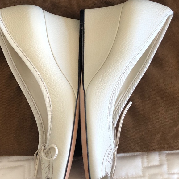 GUCCI Interlocking G Logo Leather Pumps Size: 5 | IT 35. FITS SIZE 6 ** NEW. ** - Picture 4 of 12